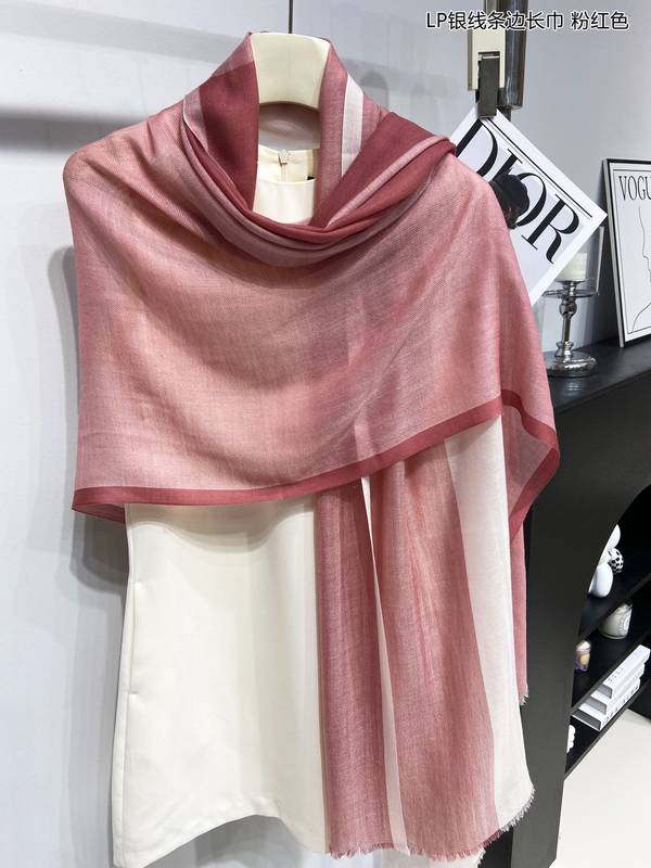Loro Piana Scarf LPC00056 Loro Piana Scarf LPC00056